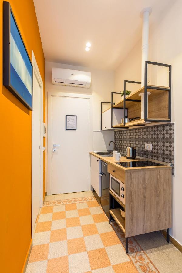 Central Station Apartments & Suites Napoli Ngoại thất bức ảnh