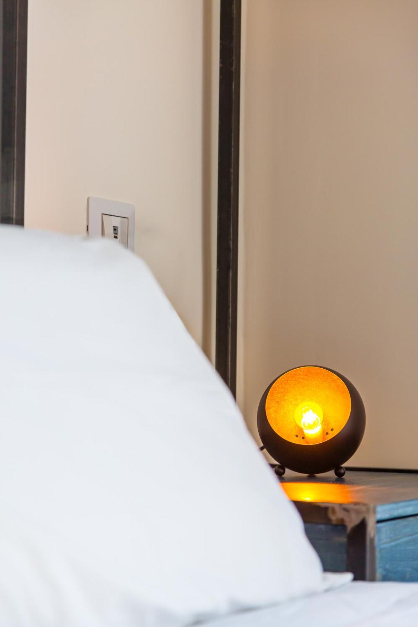 Central Station Apartments & Suites Napoli Ngoại thất bức ảnh